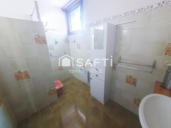 Spacieux pavillon 8pièces, 5chambres,sur sous sol!