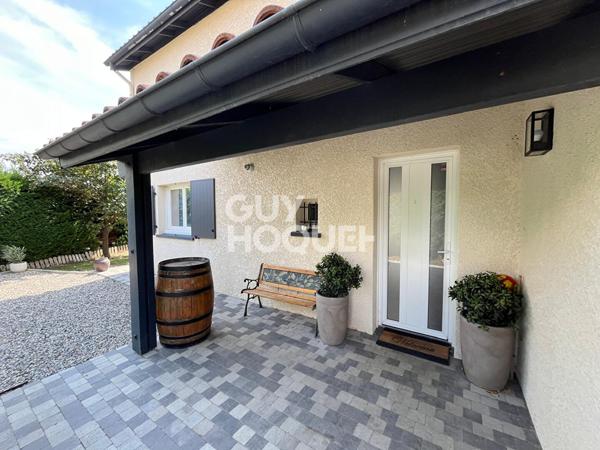 Maison familiale avec piscine. Plateau de Montrond (25 km de Lyon)