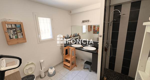 Location Maison 4 pièces 77 m² - Bollène 84500