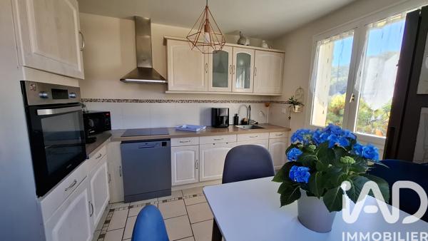 Maison à vendre 5 pièces 140 m² Sainte-Gemme-Moronval