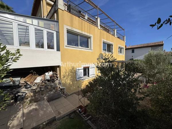 Vente                                                      Maison
                        
                     7 pièces                      200 m2                     à Sainte-Maxime