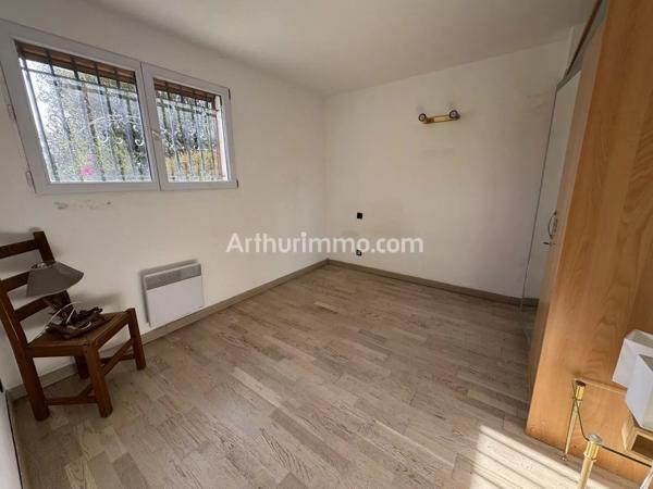 Vente                                                      Maison
                        
                     7 pièces                      200 m2                     à Sainte-Maxime