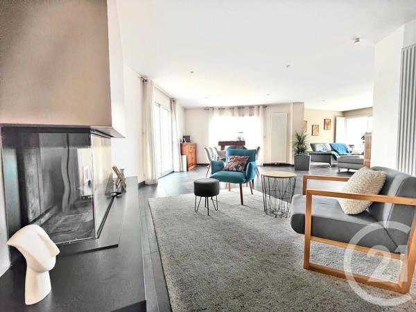 Maison à vendre  5 pièces - 202,07 m 2   TOURNEFEUILLE  - 31