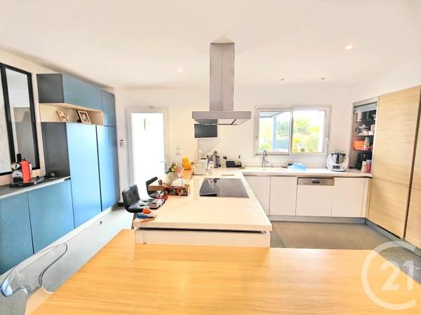 Maison à vendre  5 pièces - 202,07 m 2   TOURNEFEUILLE  - 31