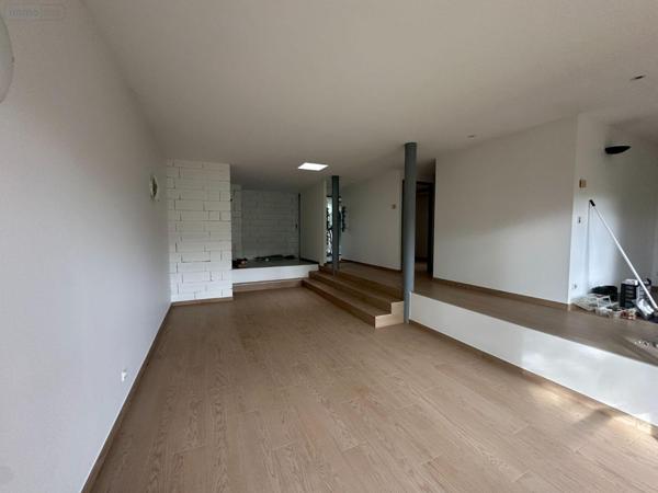 Local professionnel à louer à Pessac en Gironde (33600), ref : 147/841