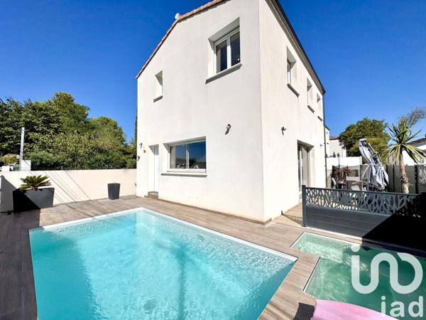 Maison à vendre 5 pièces 150 m² Villeneuve-lès-Maguelone
