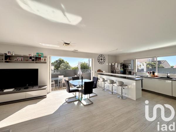 Maison à vendre 5 pièces 150 m² Villeneuve-lès-Maguelone