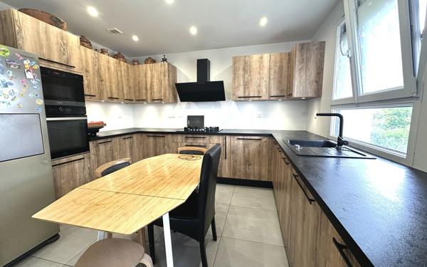 Maison à vendre    7 pièces •  Vigneux-sur-Seine