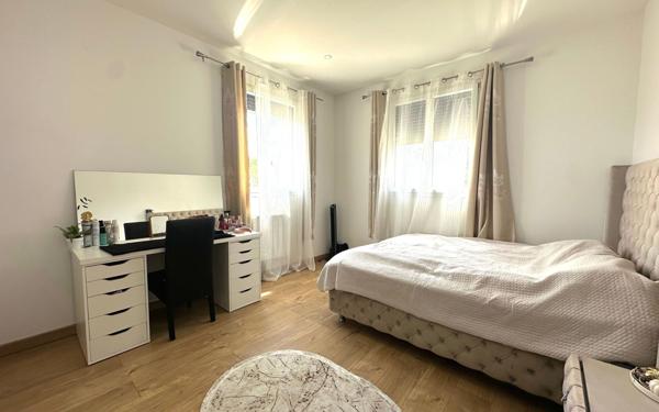 Maison à vendre    7 pièces •  Vigneux-sur-Seine