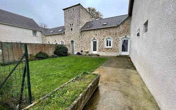 Maison à louer    3 pièces •  Jouy-sur-Morin