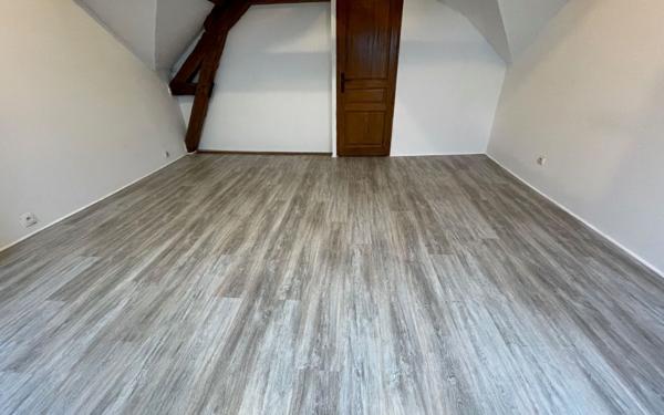 Maison à louer    3 pièces •  Jouy-sur-Morin