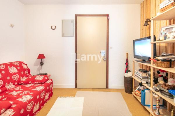 Parking + annexe + annexe + appartement