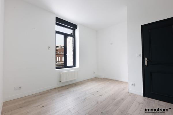 Vente Maison 260m 2 - 9 chambre(s) - La Madeleine, Saint Maur • Réf. VM29015