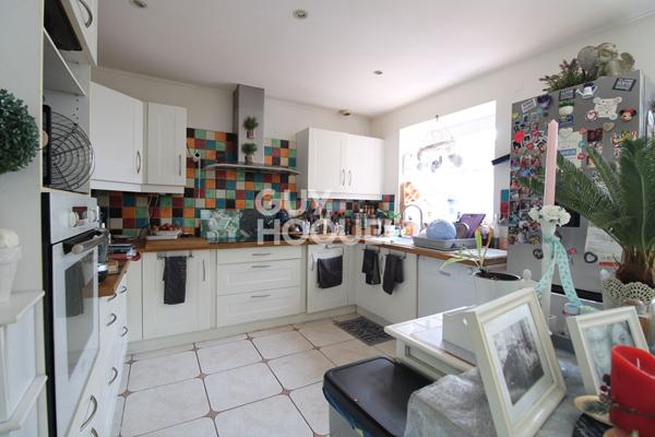 MAISON 4 CHAMBRES COUBERT