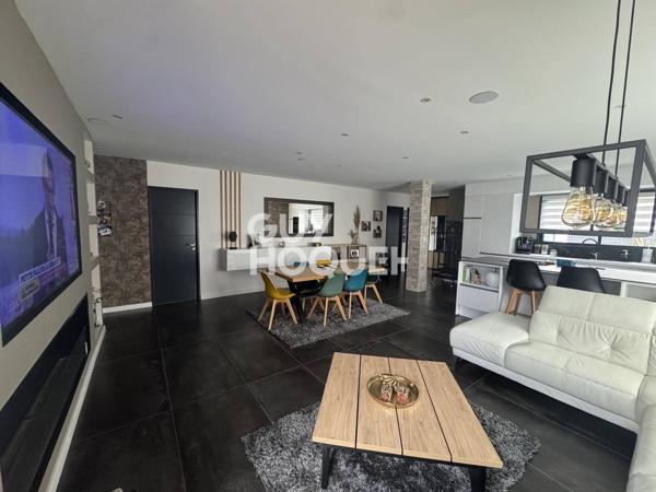 MAISON À VENDRE DE 7 PIÈCES DE 125,00 M²