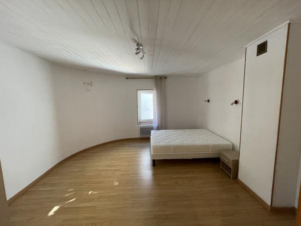 Maison de village de type 4 avec remise Villespy (11170)