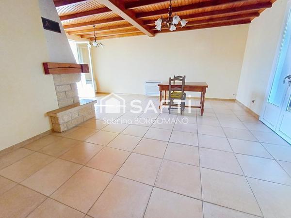 Maison 85m² avec piscine et appartement de 35m²