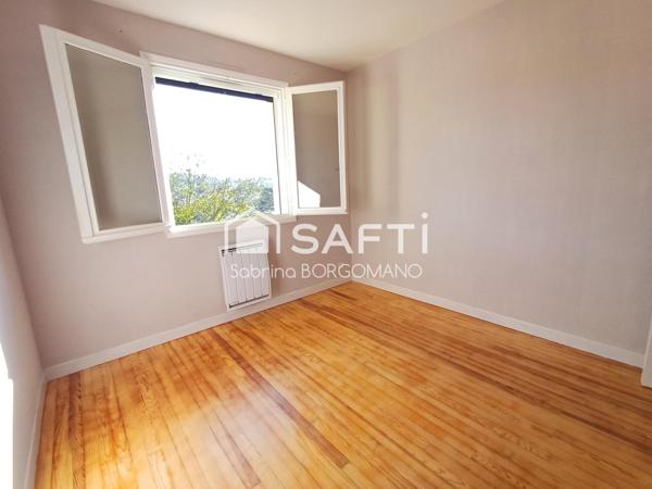 Maison 85m² avec piscine et appartement de 35m²