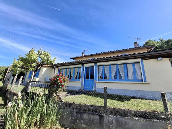 MAISON DE VILLAGE AVEC GRANGE ET TERRAIN