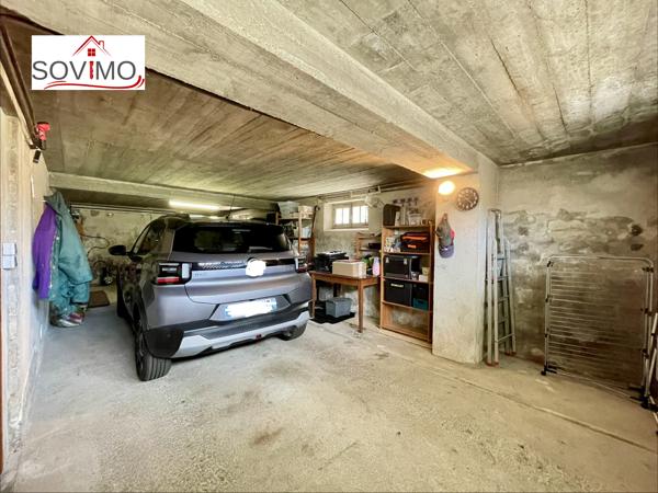 PROCHE RIVIÈRE, AU CALME, PAVILLON INDÉPENDANT SUR SOUS SOL AMÉNAGÉ, TERRASSE ET JARDIN