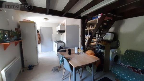 Local mixte (Professionnel/Habitation) à vendre à Saint-Aubin-d'Aubigné en Ille-et-Vilaine (35250), ref :