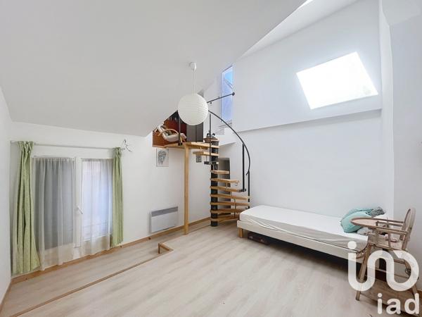 Maison 3 pièces de 80 m² à Peynier (13790)