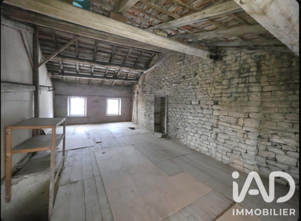 Maison à vendre 3 pièces 105 m² Mercy-le-Bas