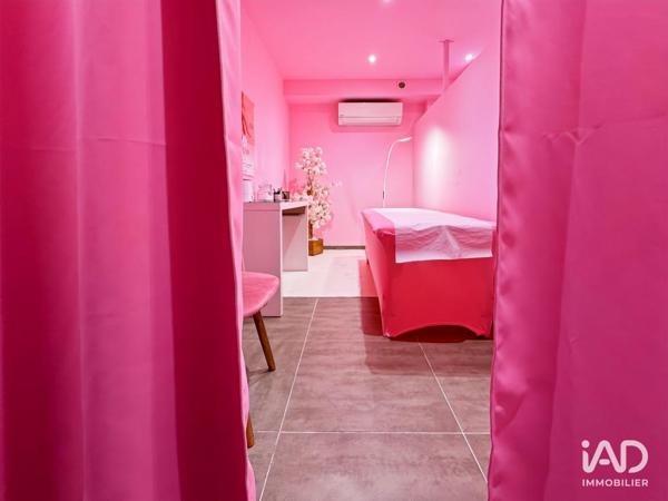 Droit au bail à vendre 70 m² Saint-Martin-de-Crau