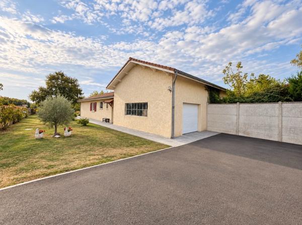 33710 COMPS Maison Comps 3 pièce(s) 100 m2