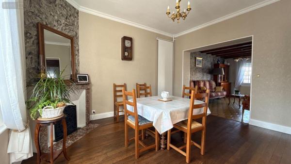 Maison de ville à vendre à Châlons-en-Champagne dans la Marne (51000), ref : 51001-164