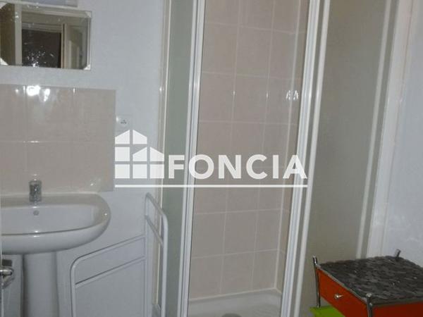 Location Appartement 2 pièces 31.33 m² - 162 RUE NATIONALE Le Mans 72100