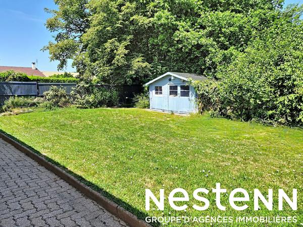 En EXCLUSIVITÉ chez NESTENN !CRÊCHES-SUR-SAÔNE - Maison de plain-pied 6 pièces d'environ 125 m² avec piscine et garage
