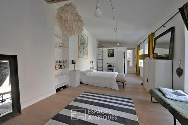 Maison de ville avec cour intérieure et piscine – quartier Révolution