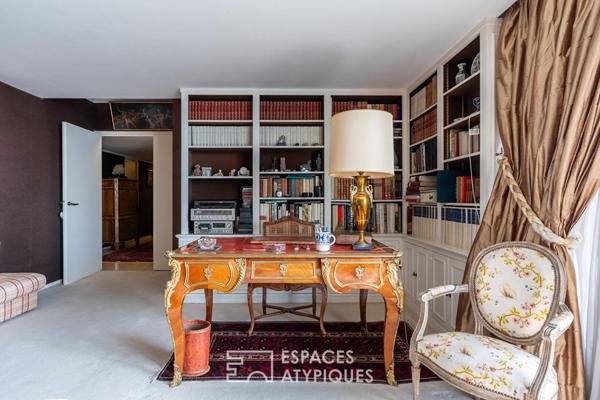 Étage élevé à raviver avec loggia et vue imprenable