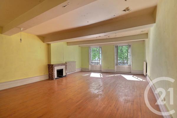 Appartement à vendre  6 pièces - 220,57 m2 PONCIN - 01