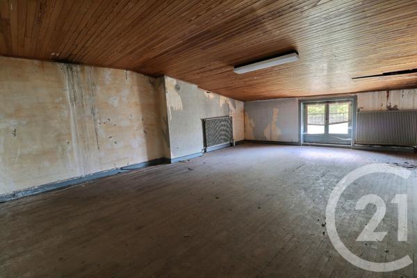 Appartement à vendre  6 pièces - 220,57 m2 PONCIN - 01