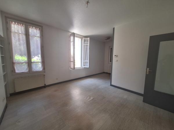 Appartement à vendre 58 240 € Montluçon 3 p 57 m² DPE E