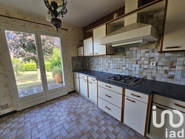 Maison à vendre 5 pièces 160 m² Scey-sur-Saône-et-Saint-Albin