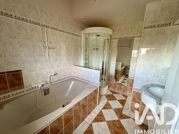 Maison à vendre 5 pièces 132 m² Château-Renault