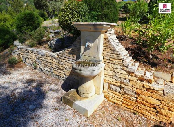 Maison à 100 mètres du lac d'Esparron de Verdon