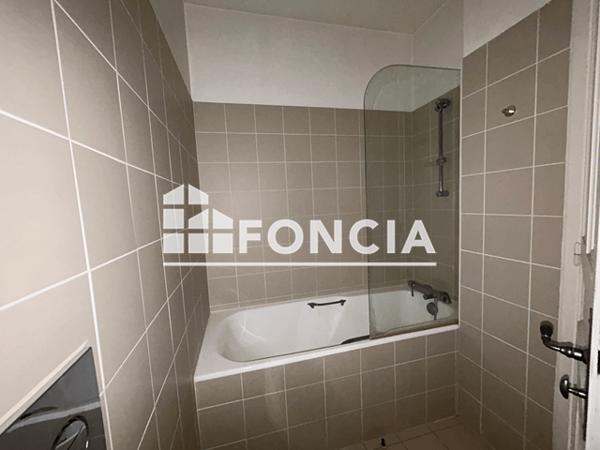 Location Appartement 4 pièces 104.1 m² - COUVENT DES CARMELITES Dole 39100