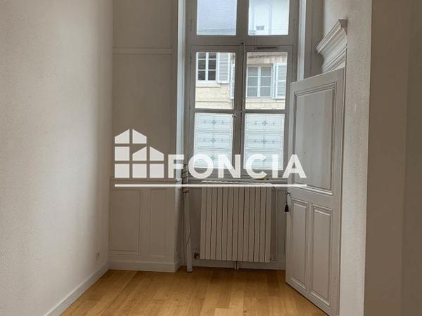 Location Appartement 4 pièces 104.1 m² - COUVENT DES CARMELITES Dole 39100