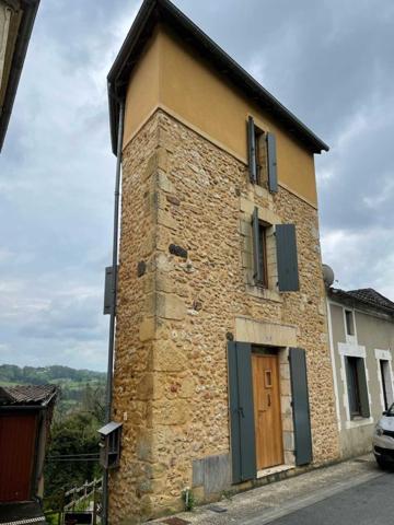 Maison ancienne - Saint-cyprien Maison en pierre avec splendide vue sur le village