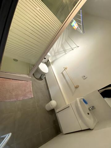 A VENDRE : une maison de 250 m2 avec un local d'activité 175 m2