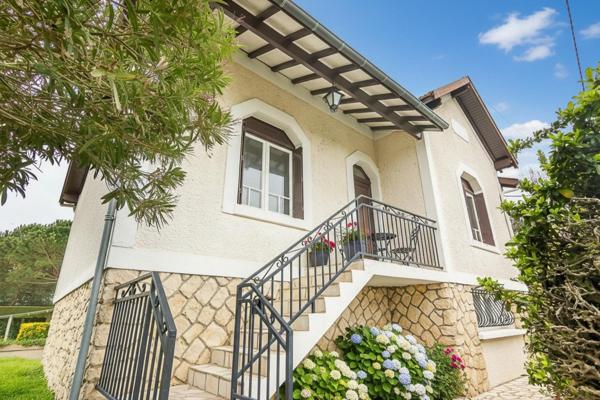 Maison Libourne - 3 chambres - terrain 700m² - dépendance