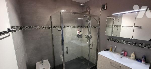 Appartement dernier étage Centre ville