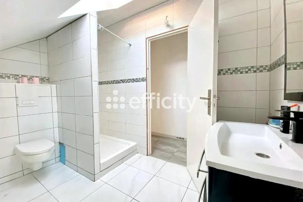 Maison 9 pièces - 250 m²