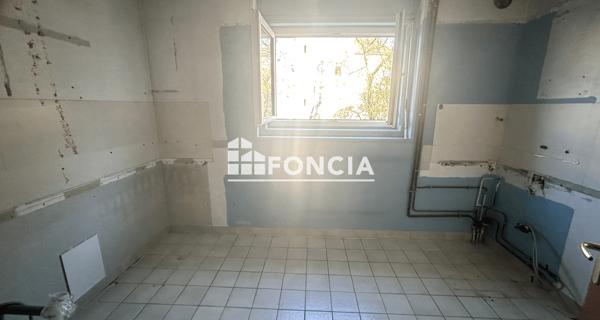 À vendre Immeuble 412 m² - Montélimar 26200