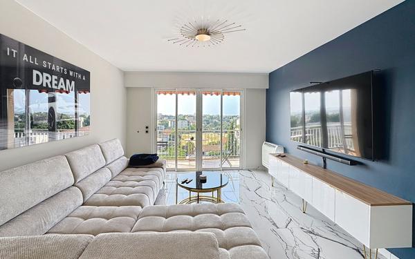 Appartement à vendre    3 pièces • 68,14 m2 Fréjus