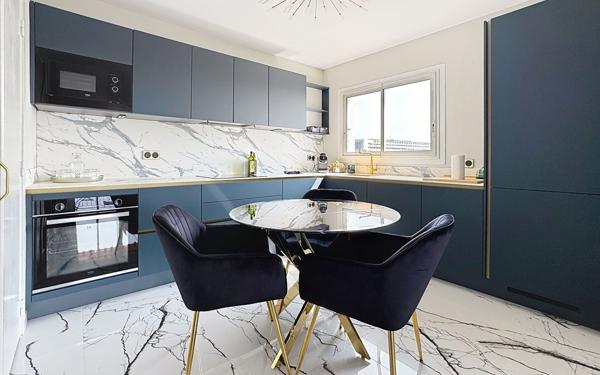 Appartement à vendre    3 pièces • 68,14 m2 Fréjus